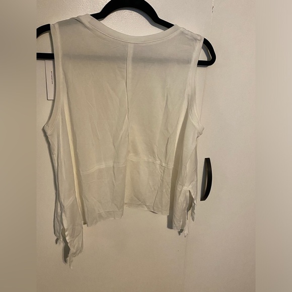 ODODOS Modal Soft Sleeveless Crop Top, M - Picture 6 of 7